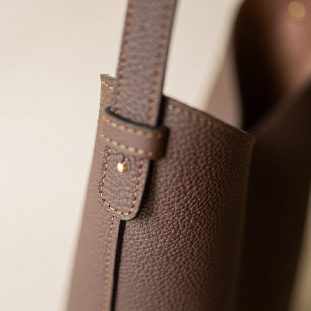 Vela 28 | German Togo Leather Tote