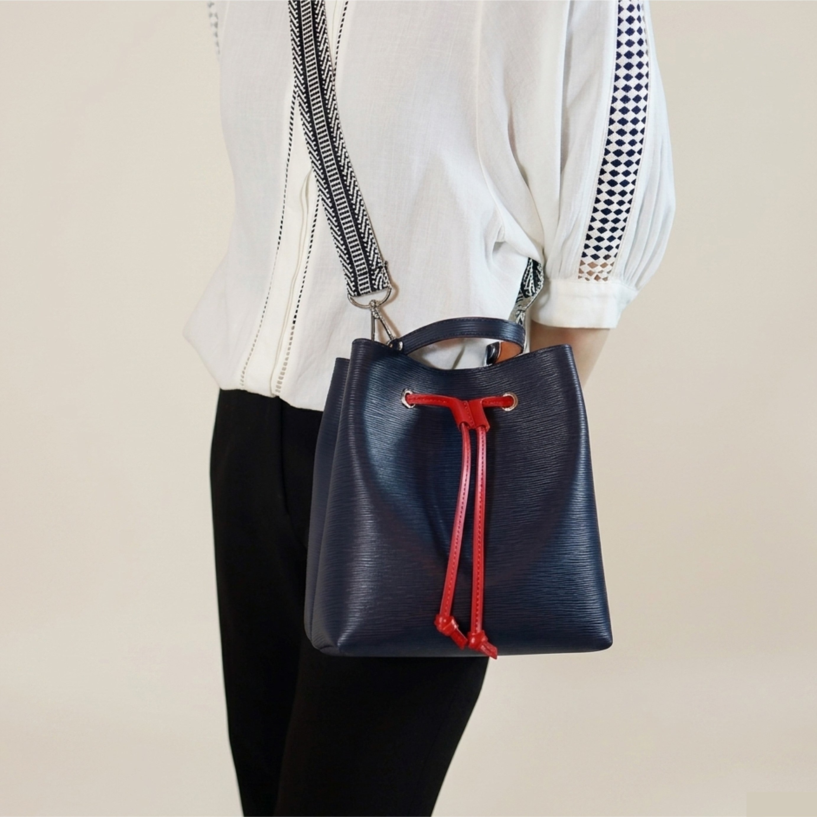 Removable zippered inner pouch included with the Dorothy Bag
