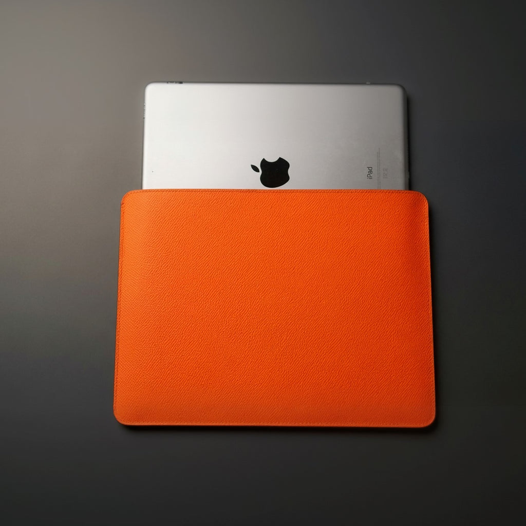 THE PENTAS: German Noblessa Leather Sleeve for iPad