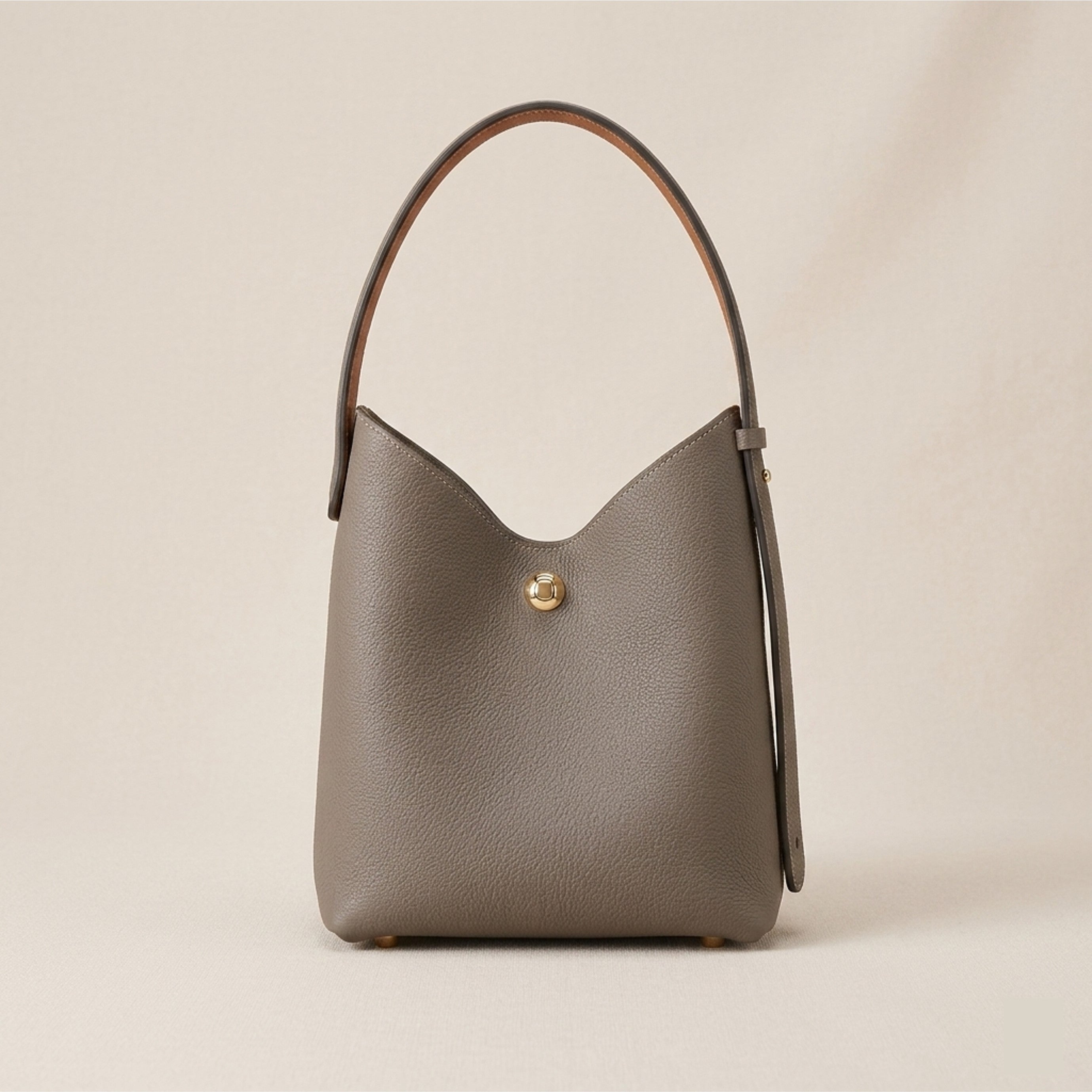 Vela 20 | German Togo Leather Tote