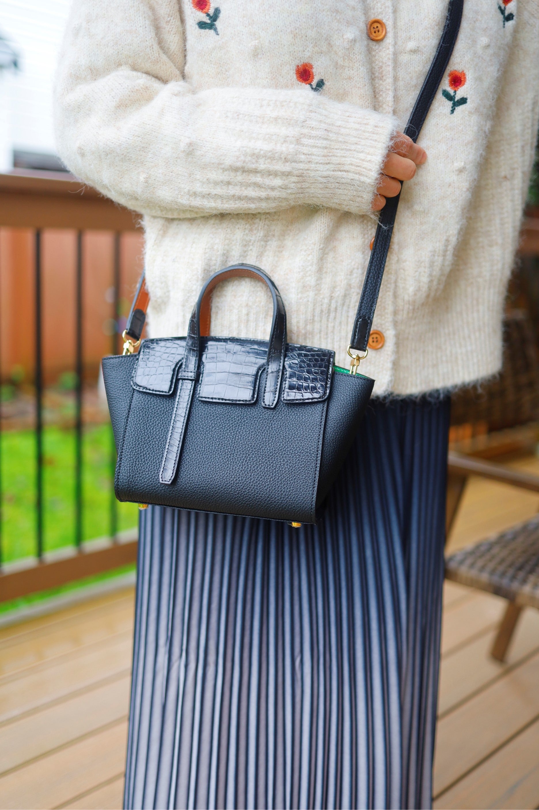 Fog 19 Bag (Crocodile Accent Edition)