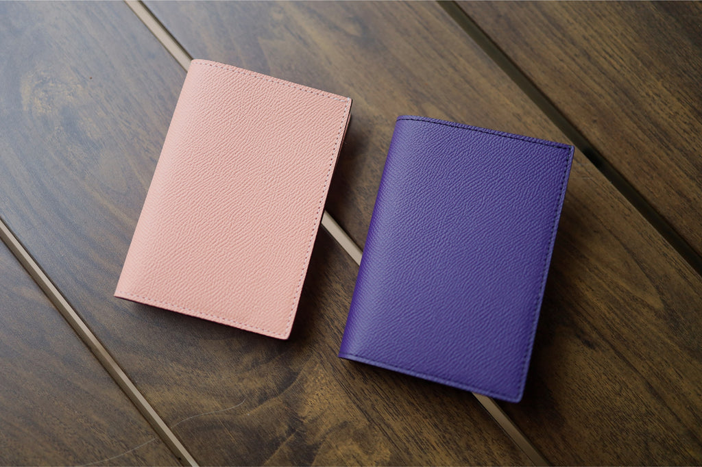 Aeris Passport Cover in German Noblessa Leather