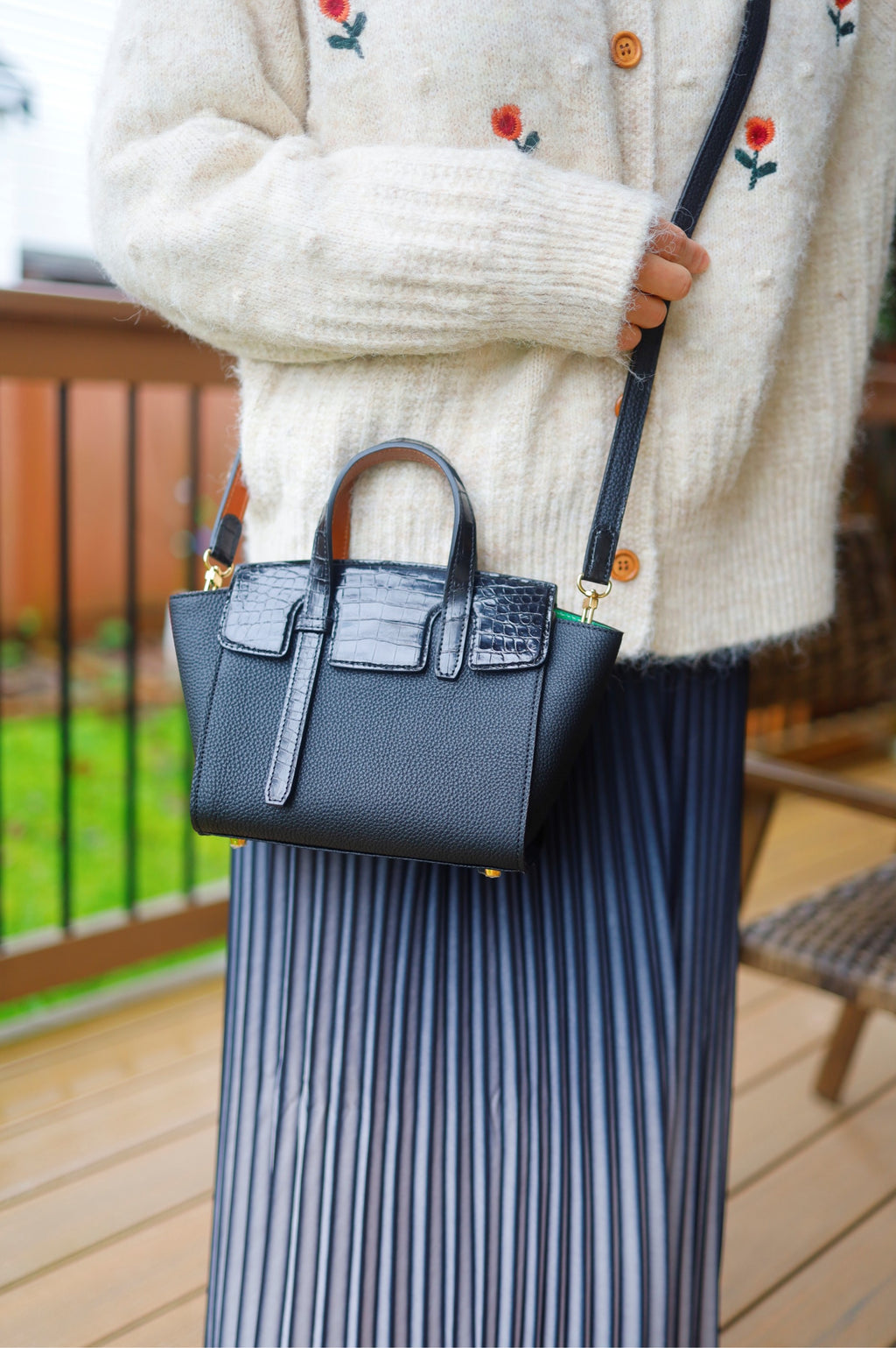 Fog 19 Bag (Crocodile Accent Edition)