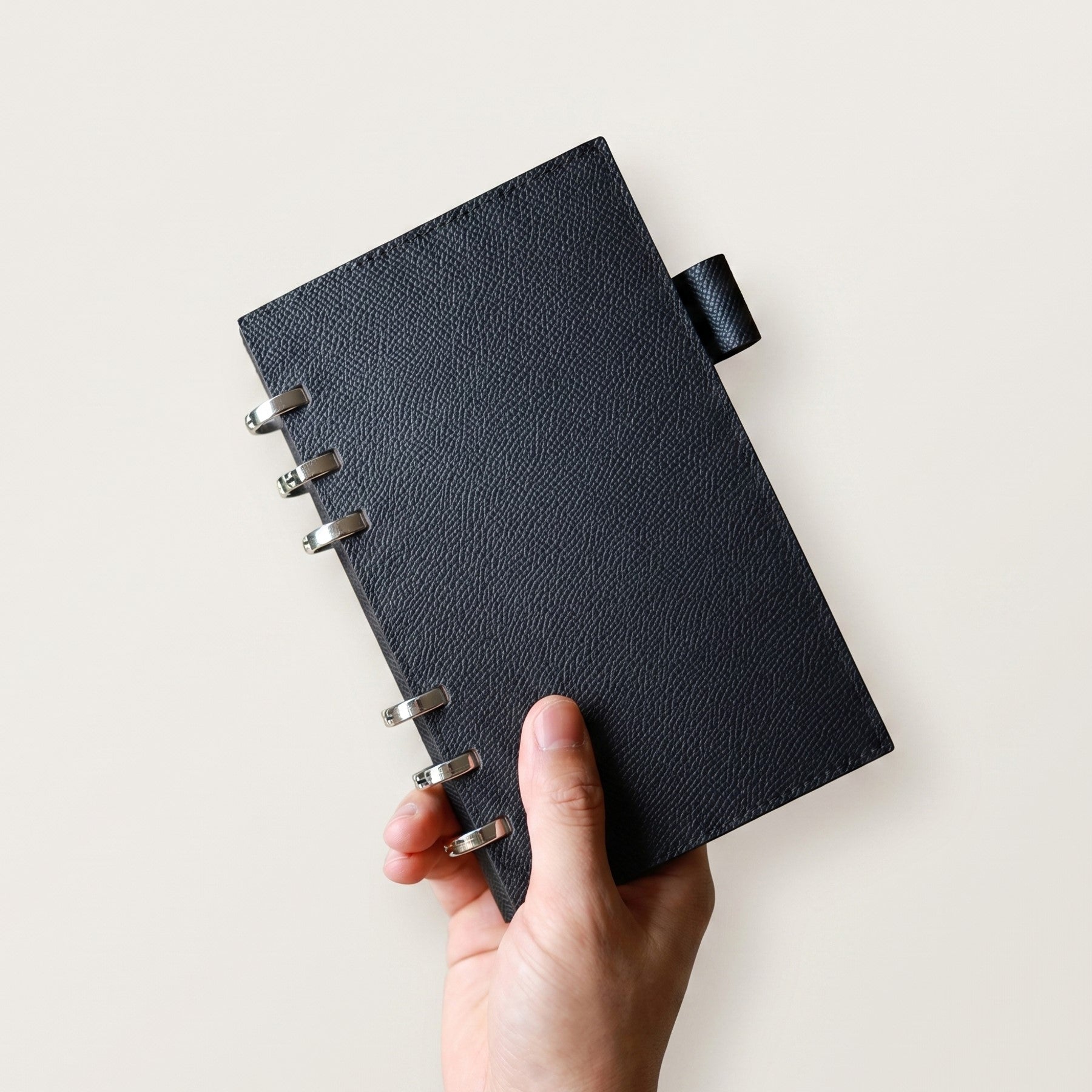 A6 Smart Ring Binder in German Noblessa Leather
