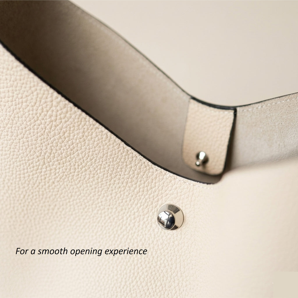 Vela 28 | German Togo Leather Tote