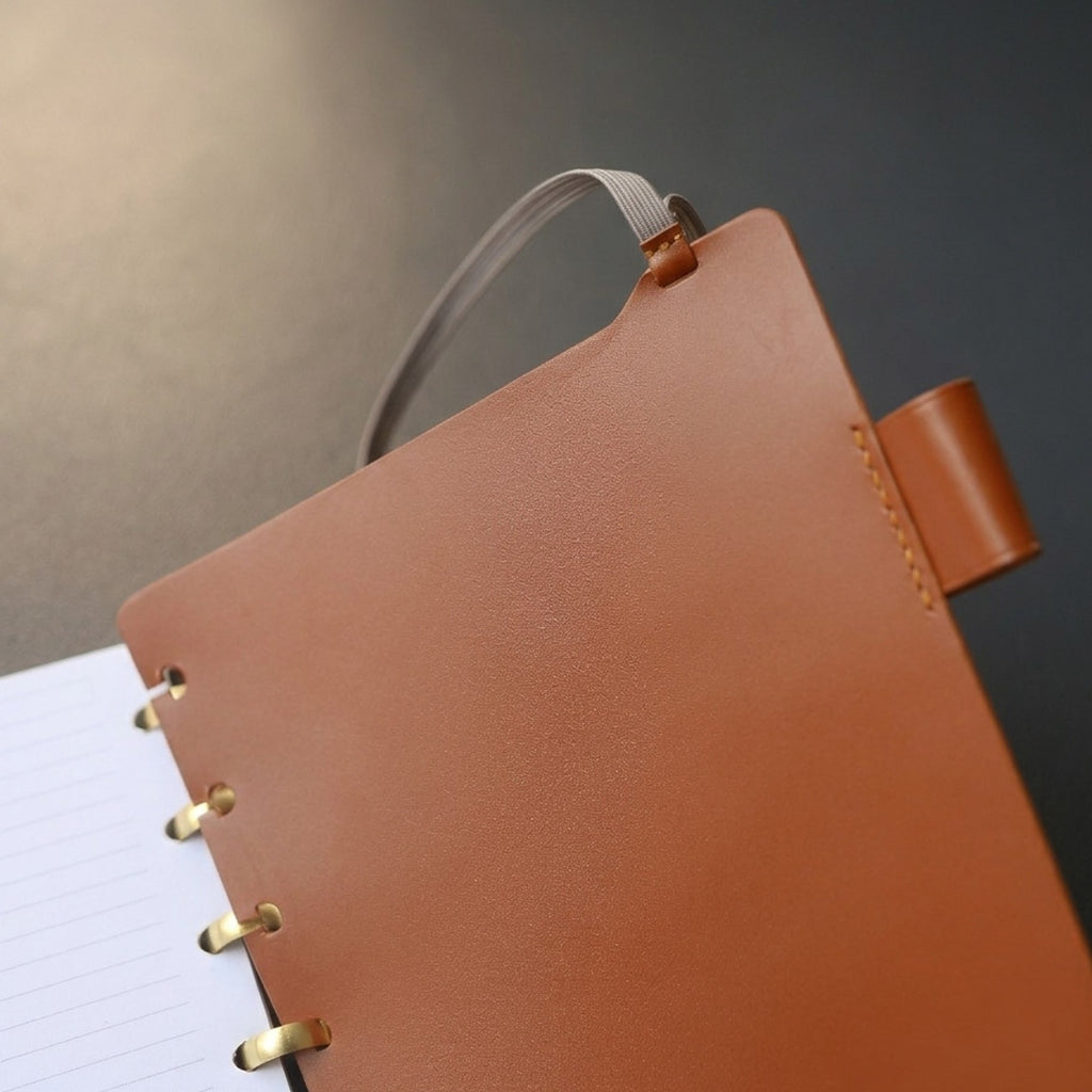 「Humpback」Edition Discbound Planner in German Noblessa Leather
