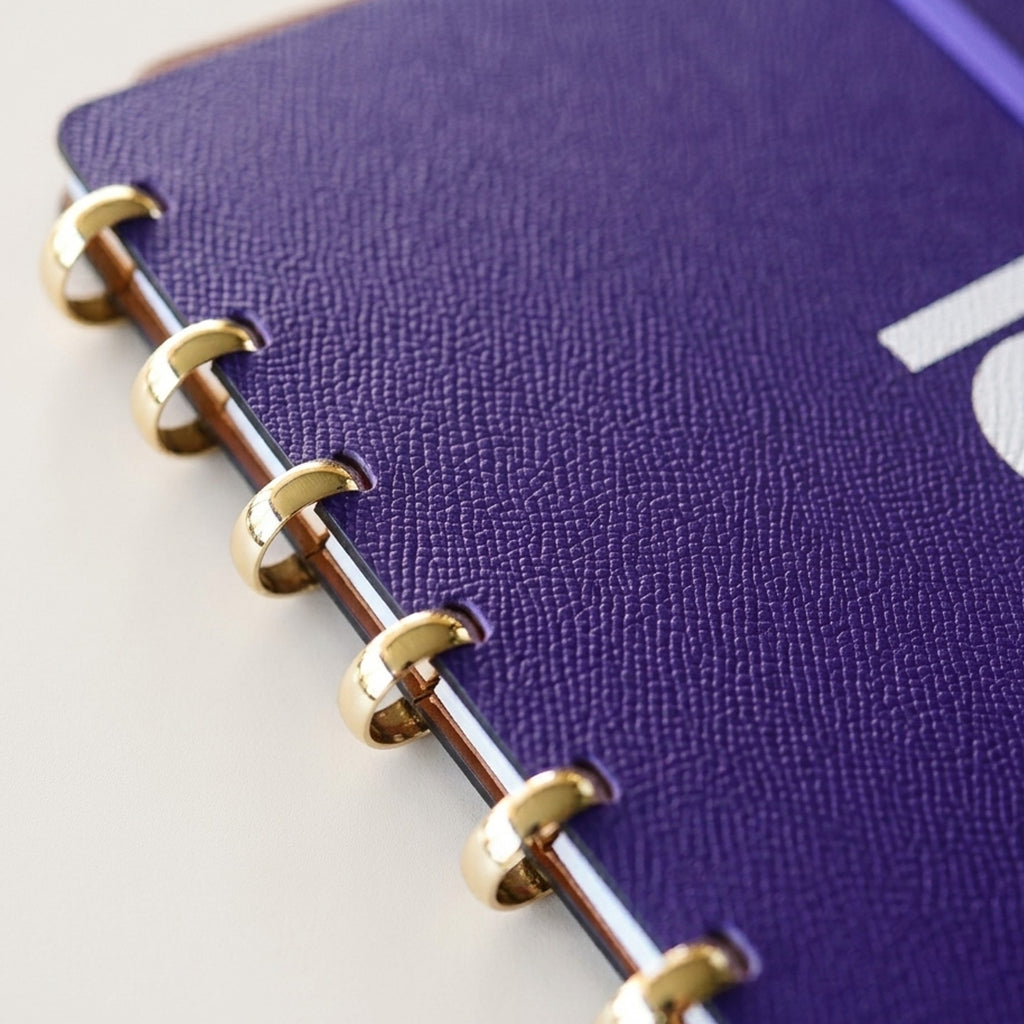 「SIGNATURE」Edition Discbound Planner in German Noblessa Leather