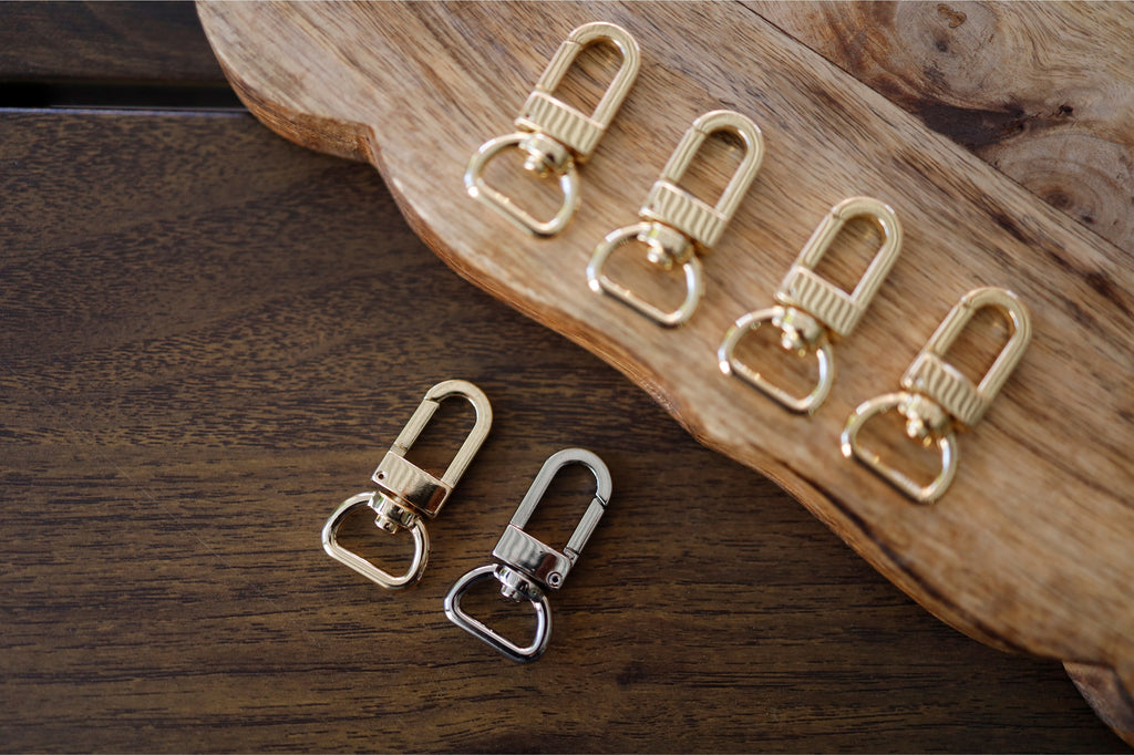 Swivel Clasps (Gold, 1.73” X 0.87”)