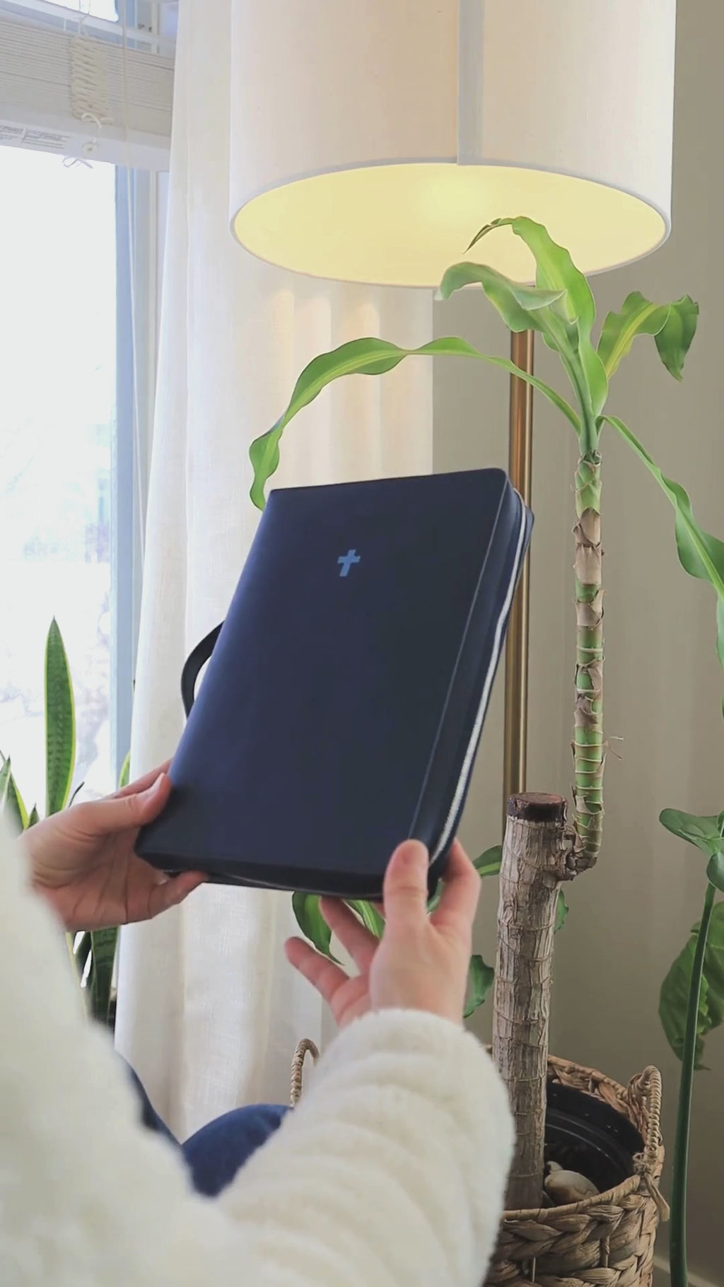 Zip Carry (Noblessa)