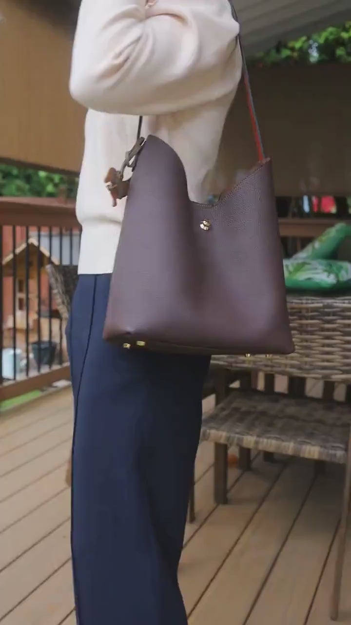 Vela 25 | German Togo Leather Tote